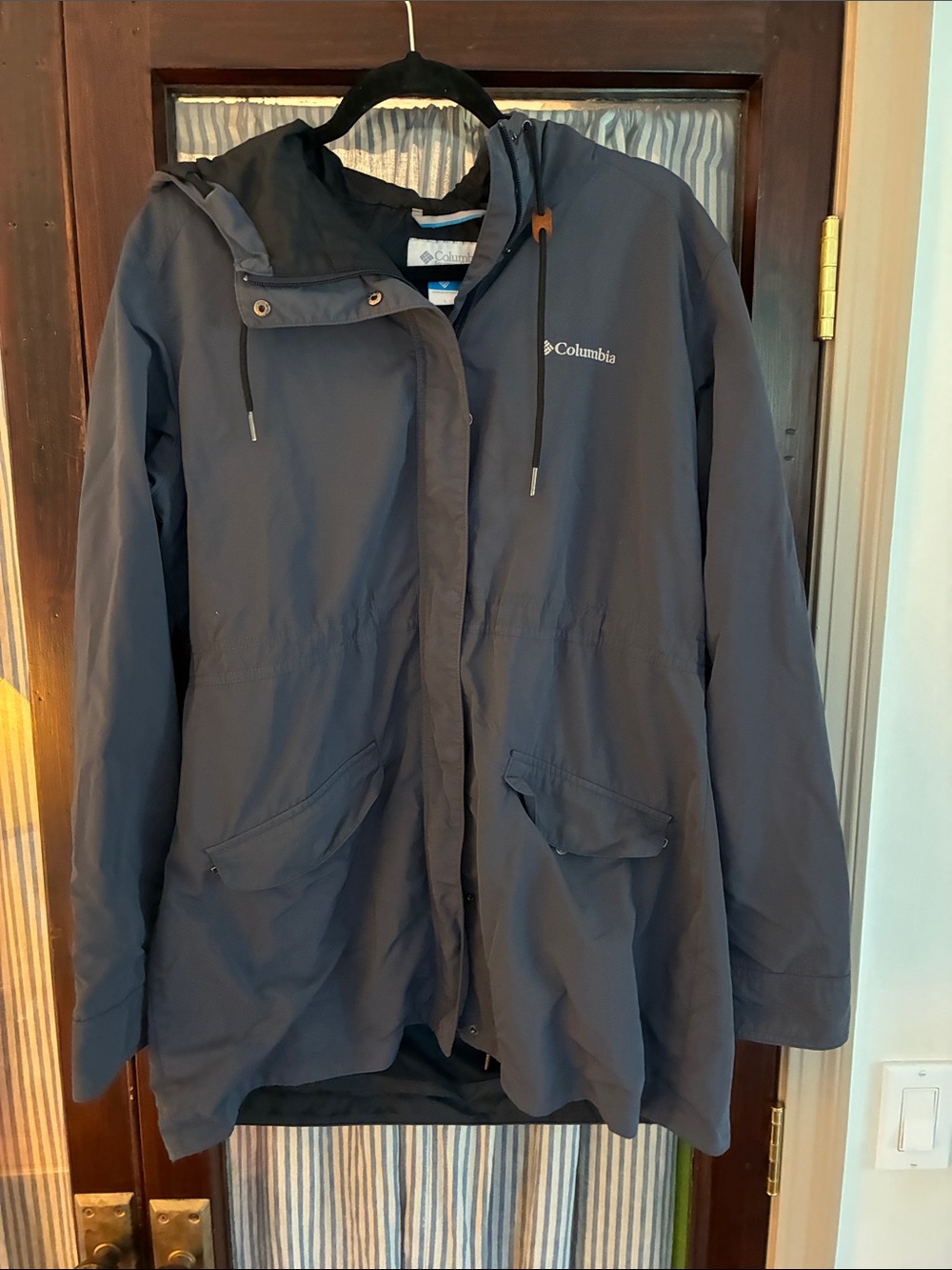 Columbia Women's Dark Blue Hooded Shell Jacket